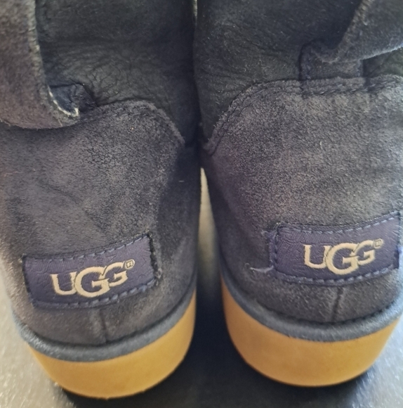 UGG Women's Kristin Blue Suede Ankle Booties Size 7 (37/38) - Picture 5 of 9